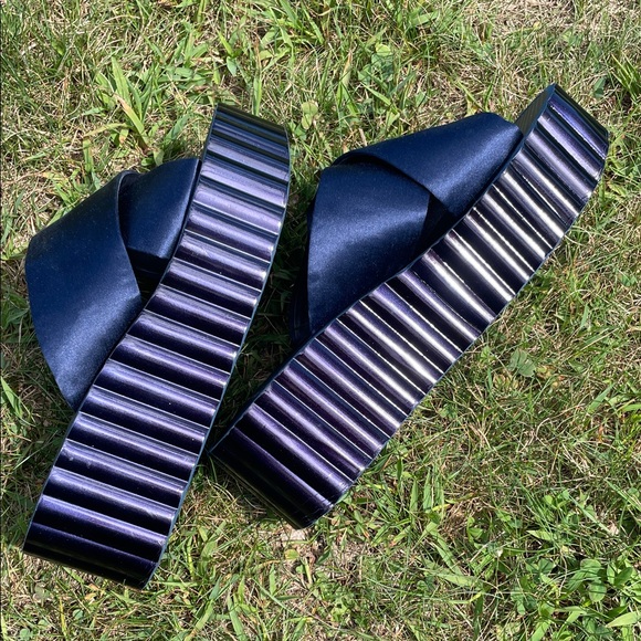 Tory Burch Navy Platform Slide Sandals Criss Cross Straps Womens 9M EUC - Picture 13 of 14